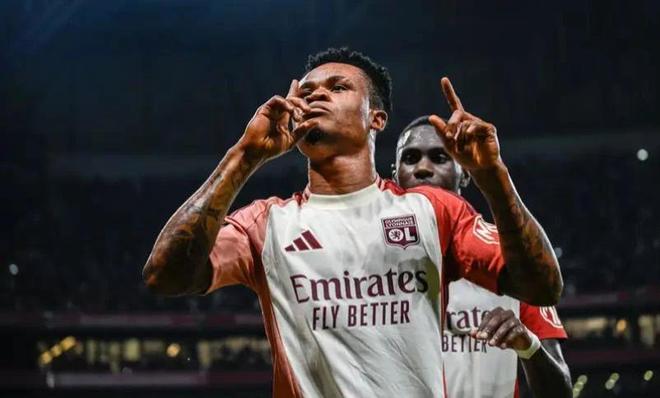 年来在国际 年来在国际